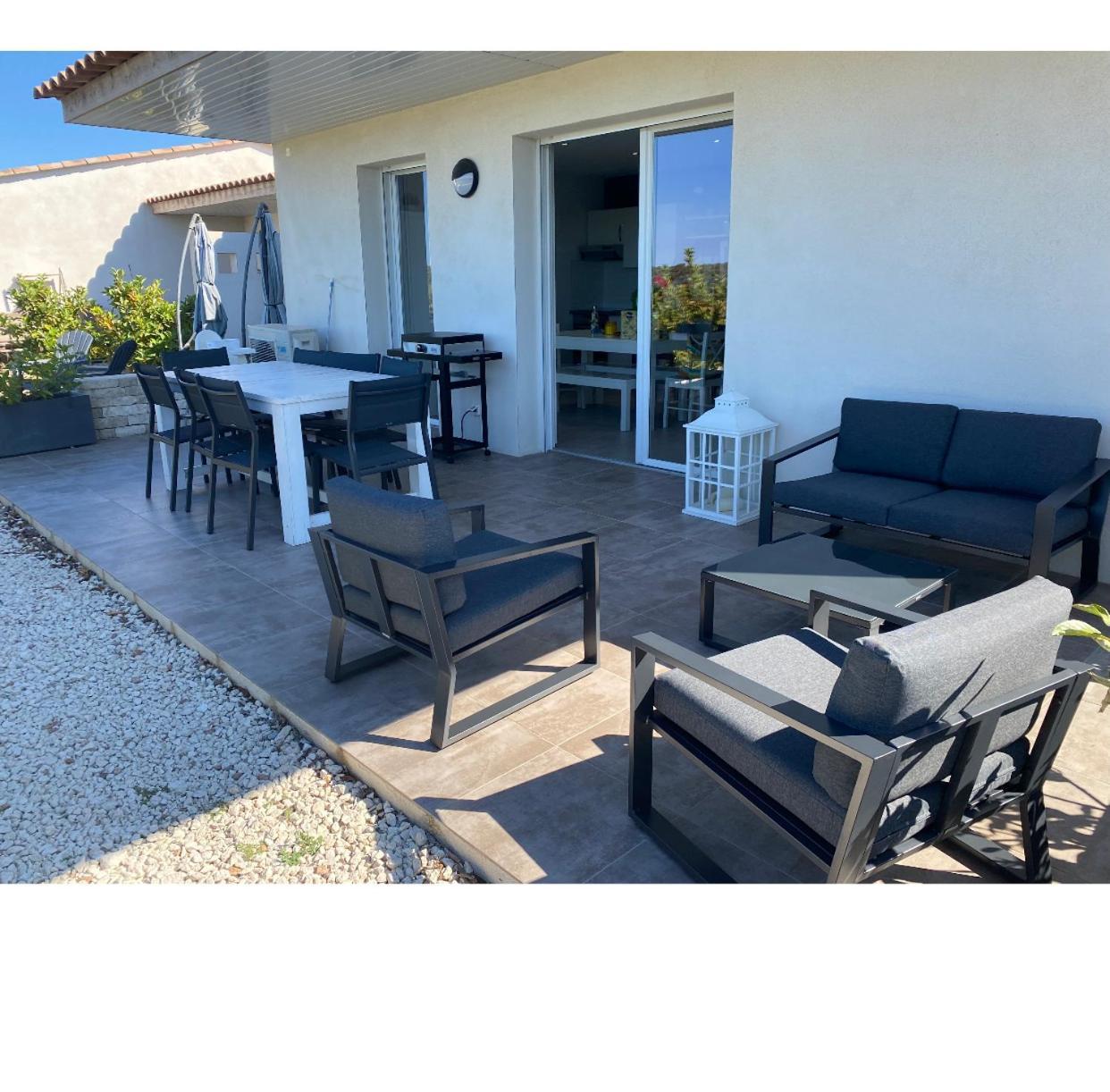 Maison Confort 4etoiles , Clim, , Piscine Holiday home